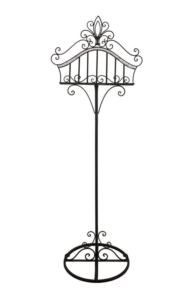 Elaborate Easel
